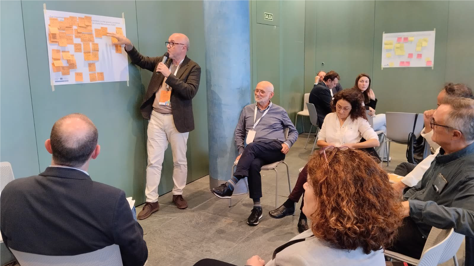 Trabajando en red en el III Foro Urbano