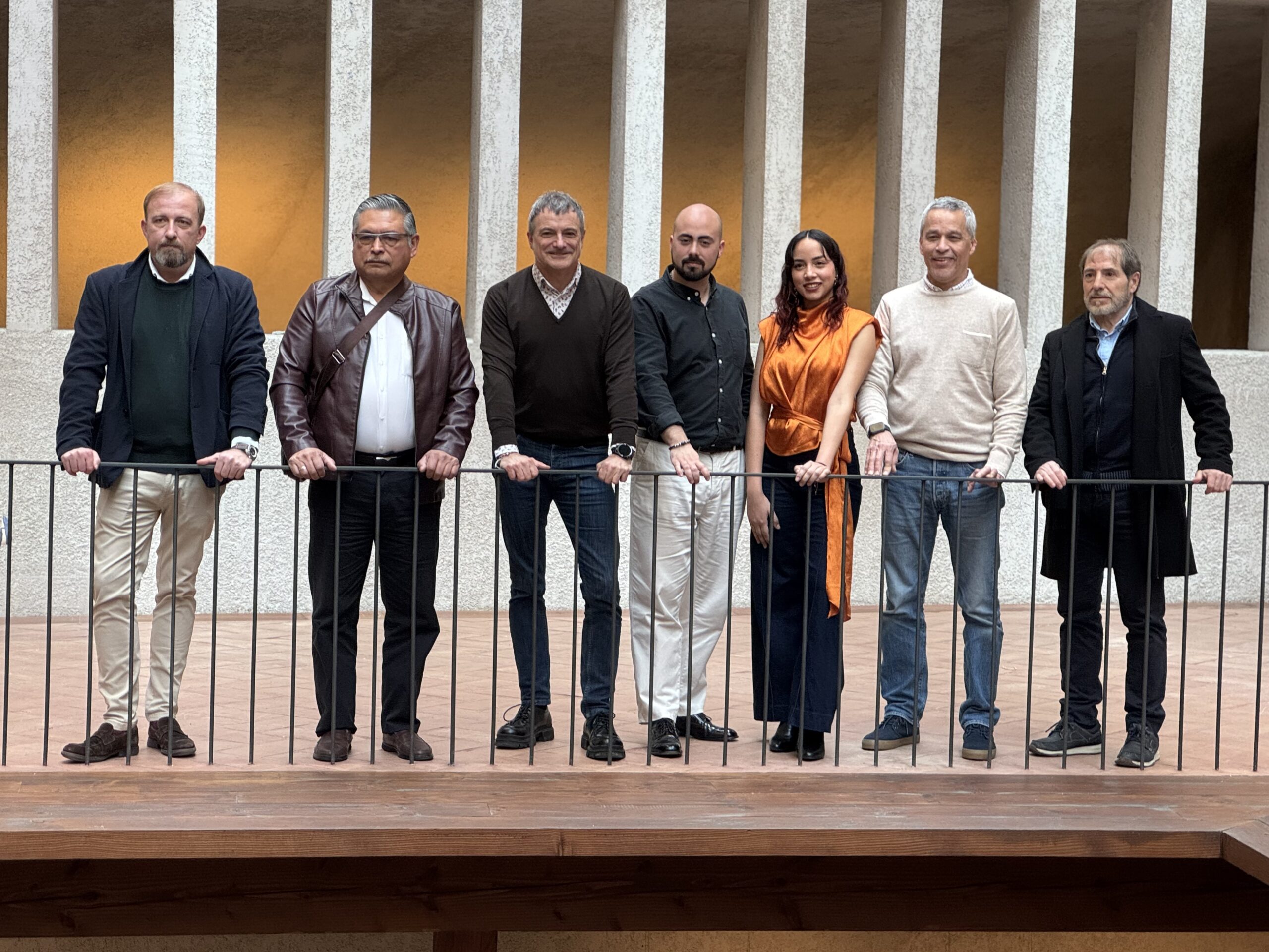 Un vehículo eléctrico autónomo para reparto, un compuesto que hace más eficaz el riego e internet a través de la luz en las galerías subterráneas, proyectos seleccionados en la IV edición del programa Smart Iruña Lab